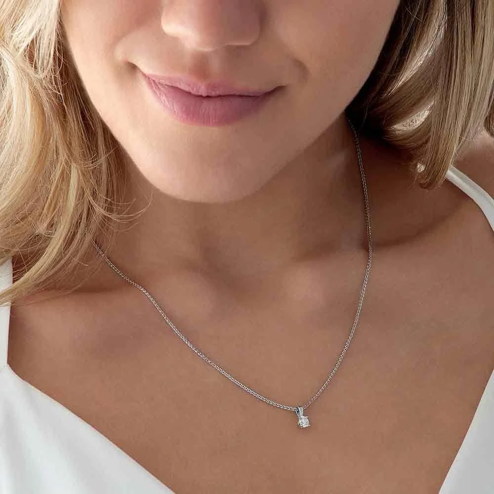 Beyond Brilliance 18ct White Gold Diamond Pendant - Image 4